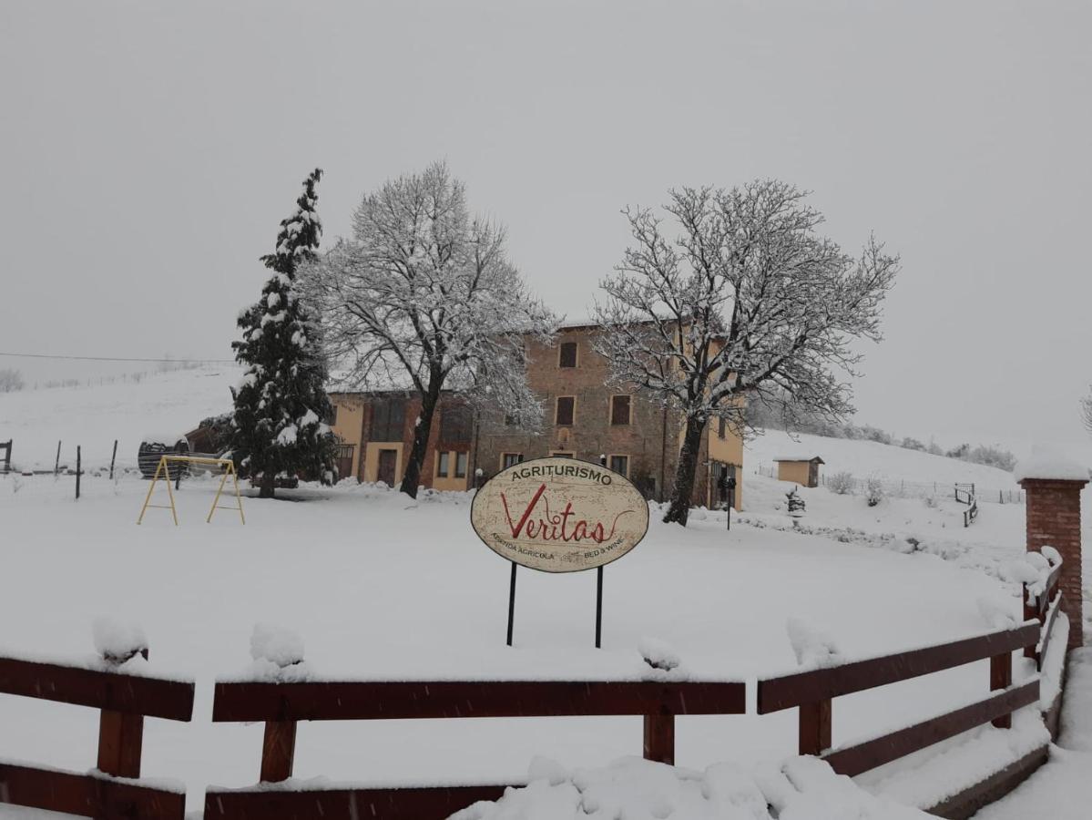 Agriturismo "Veritas" bed & Wine Casaleggio Boiro Exterior foto
